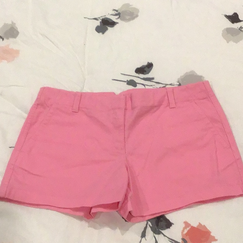 Vineyard Vines girls chino shorts